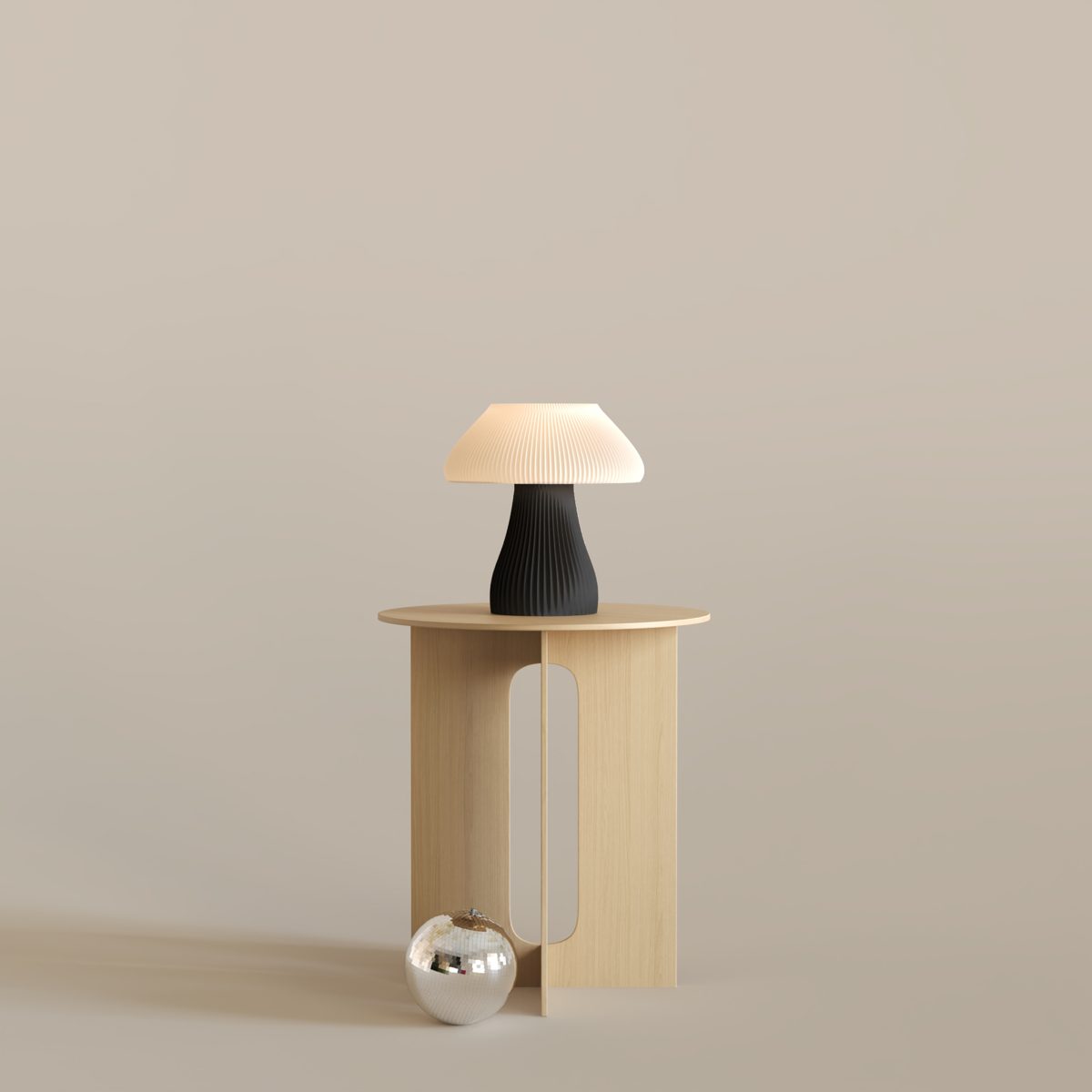 Mons Decorative Table Lamp – Silk Black